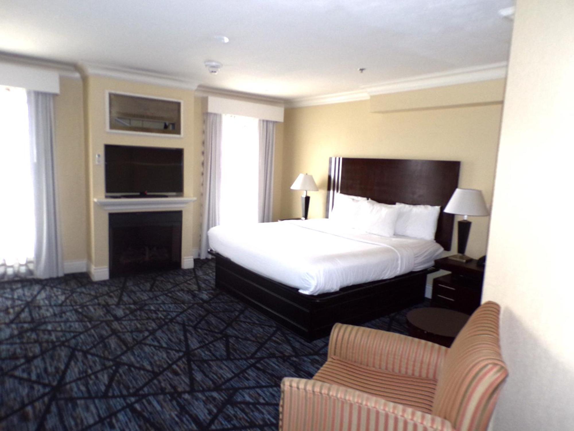 Niagara Crossing Hotel And Spa Lewiston Exterior photo