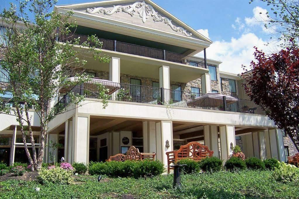 Niagara Crossing Hotel And Spa Lewiston Exterior photo